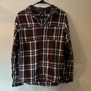 Quicksilver button down flannel size small
